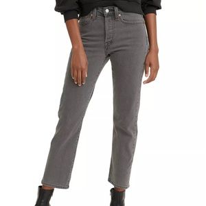 COPY - NWT Levi’s Jeans Wedgie Straight - Light Wash Grey